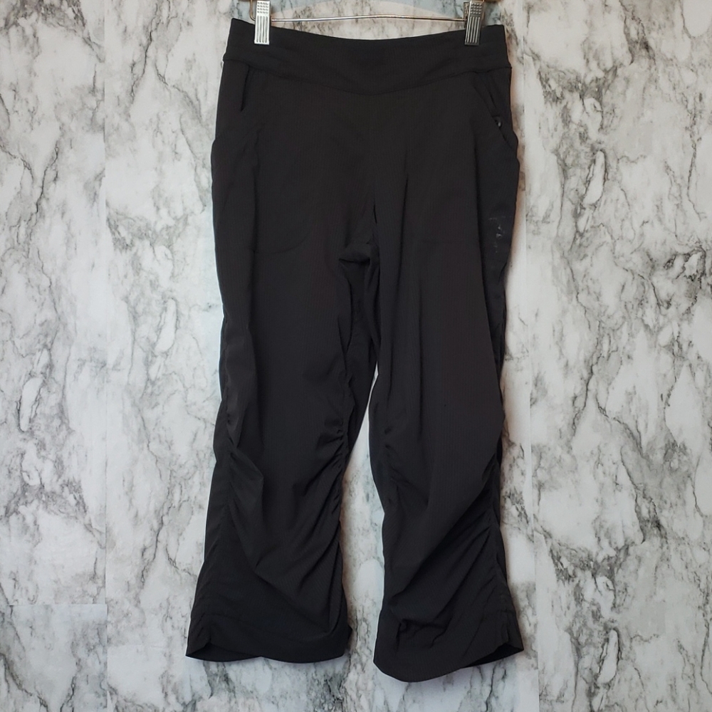 Lululemon Dance Studio Capri Pants